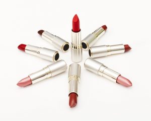 5 steps for a perfectpost summer makeover-lipsticks