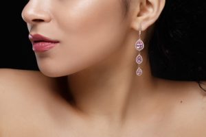 5 steps for a perfect makeover-earings